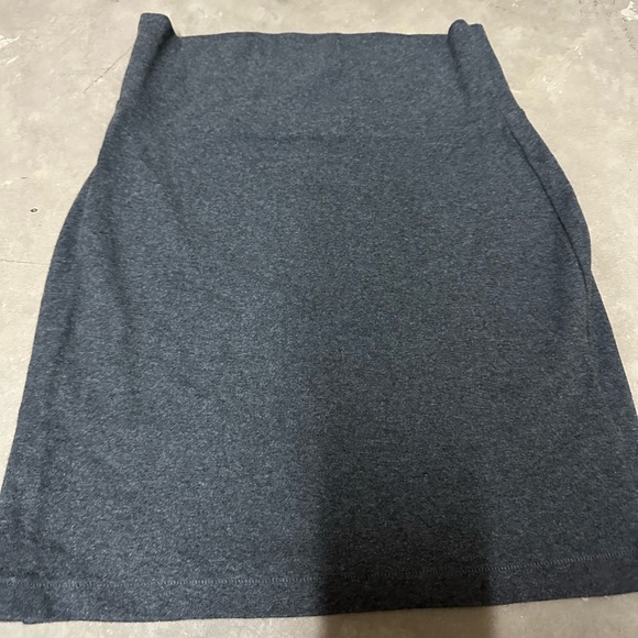 Skirt - Picture 2 of 4